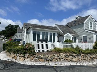 3 Hyannis Point Rd, Mashpee, MA 02649