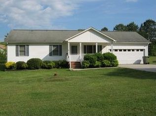 236 Ben Lee Rd, Thomasville, NC 27360