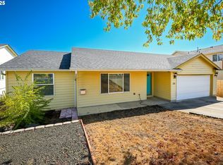 185 SE Lebleu Ln, Winston, OR 97496