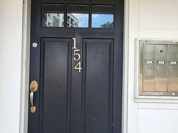 5th image of 154 Granite St #2