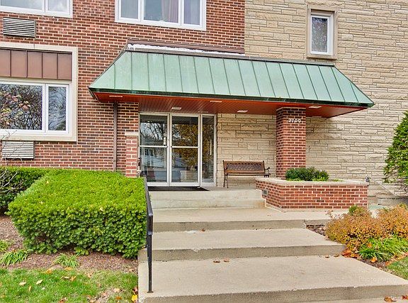 2nd image of 2700 E Bel Aire Dr APT 101