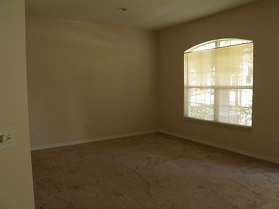 2nd image of 1357 Selbydon Way