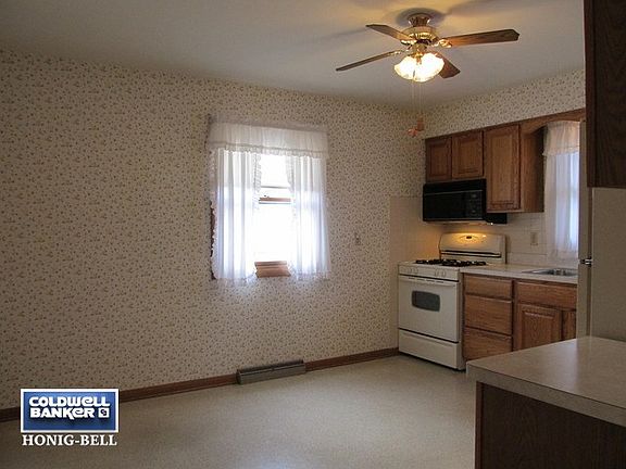 3rd image of 620 Dekalb Ave
