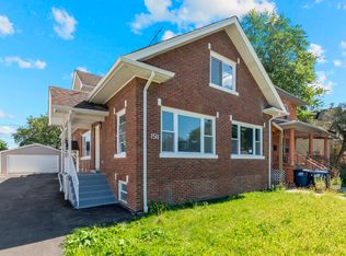 1511 S 5th Ave, Maywood, IL 60153
