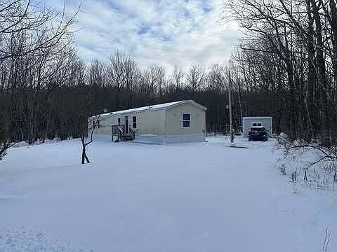 2nd image of 139 Bens Hill Road