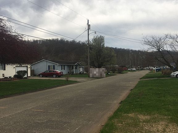 4th image of 386 Dickens Dr