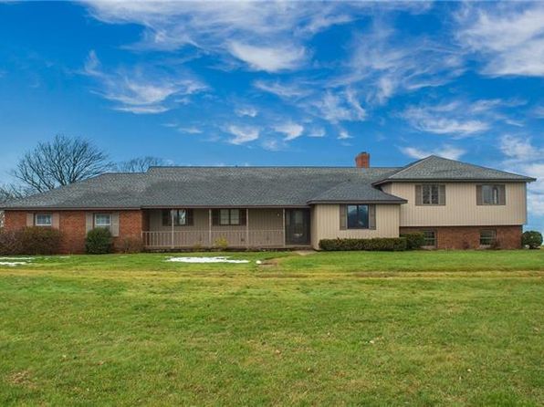 Waterfront Erie County Pa Waterfront Homes For Sale 4 Homes Zillow