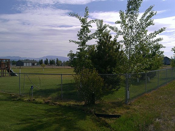 5th image of 3905 Ed Rose Dr
