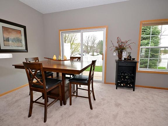 5th image of 1247 Bergmann Dr