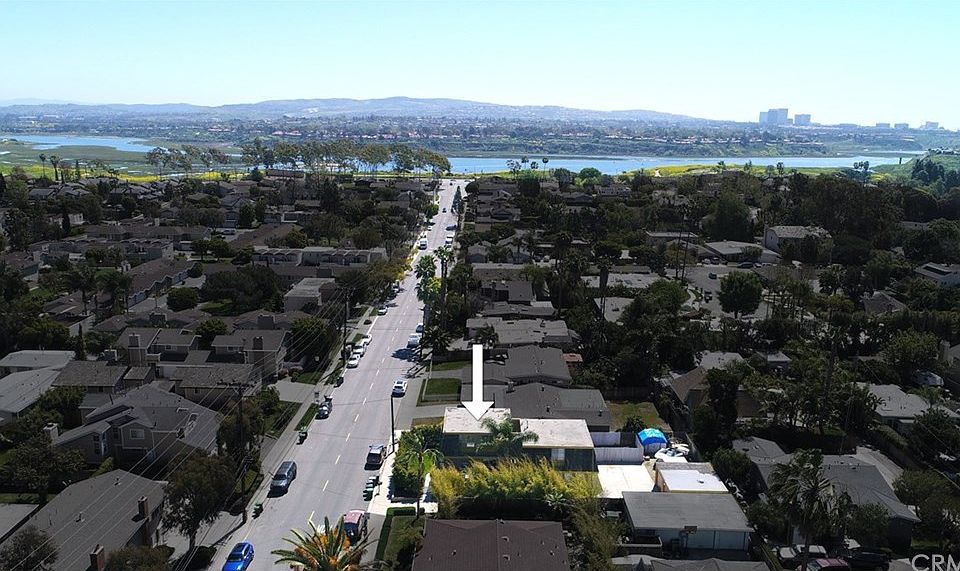 1st image of 305 Santa Isabel Ave