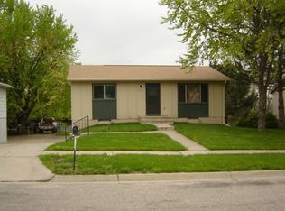 5115 Grassridge Rd, Lincoln, NE 68512