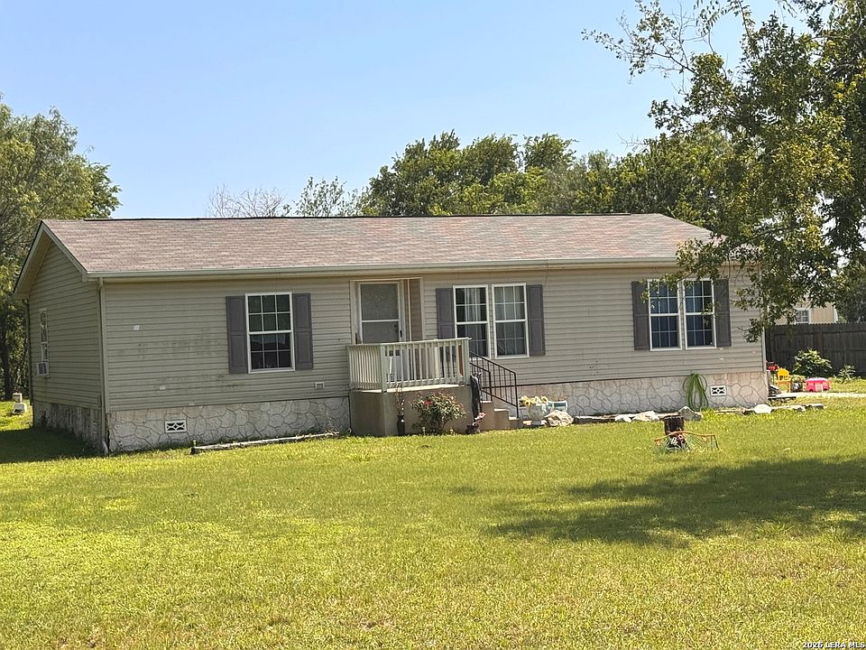 1st image of 1025 COUNTY ROAD 3821