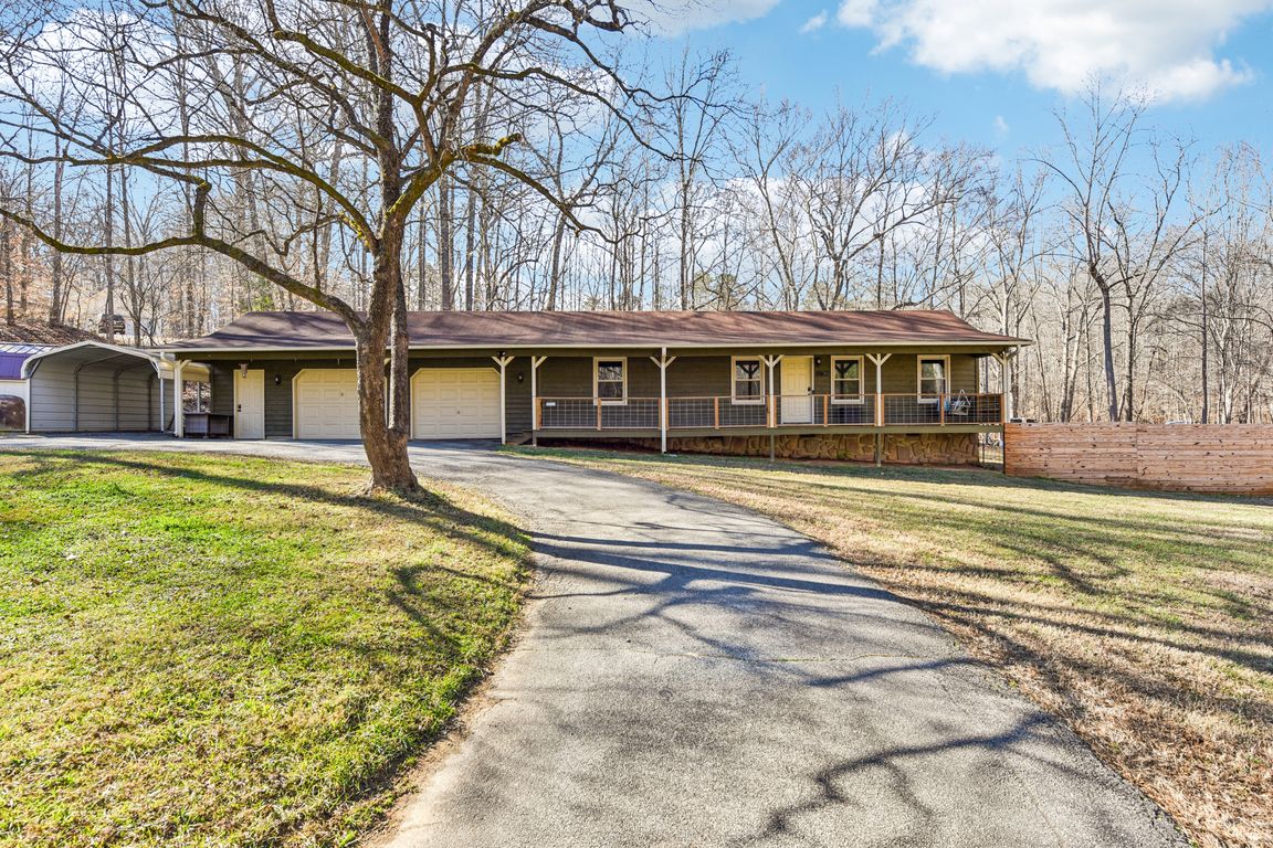 Mount Zion Church Rd-S1401-001.jpg