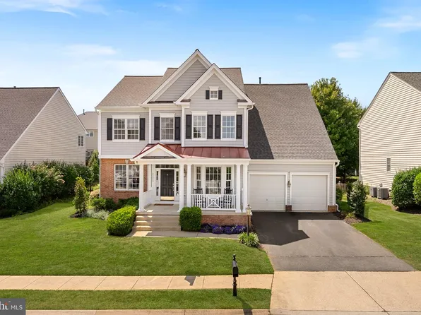 22873 Ashton Woods Dr, Ashburn, VA 20148