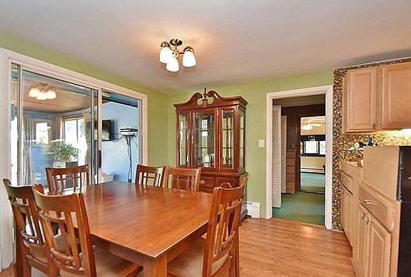 4th image of 12 Maryvale Ln