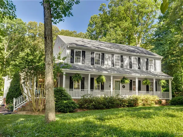 912 Castle Hollow Rd, Midlothian, VA 23114