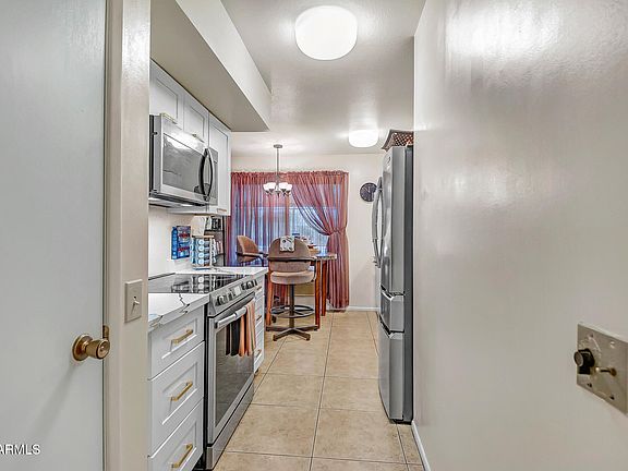 4th image of 9530 W APPALOOSA Drive