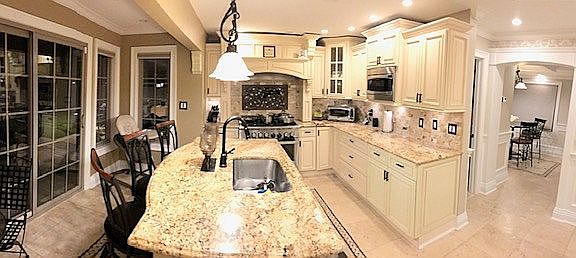 3rd image of 3406 Lindbergh Ave