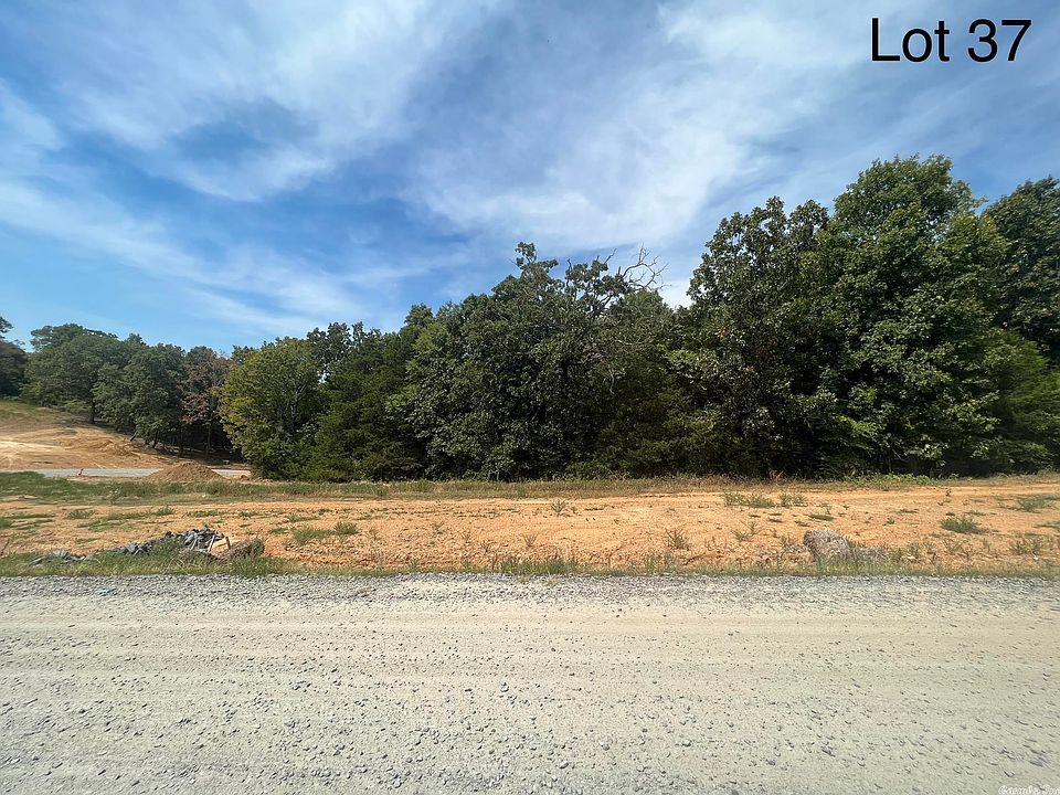 1st image of 37 Highland Dr