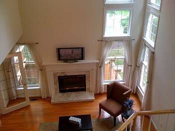 3rd image of 14 Bloomingdale Ct