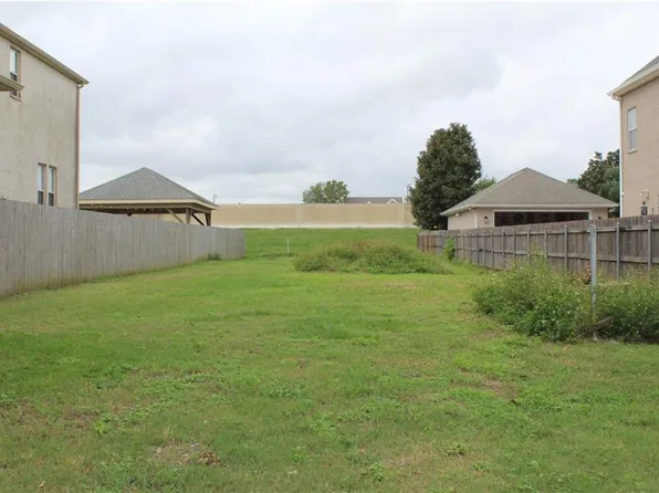 6438 Bellaire Dr, New Orleans, LA 70124