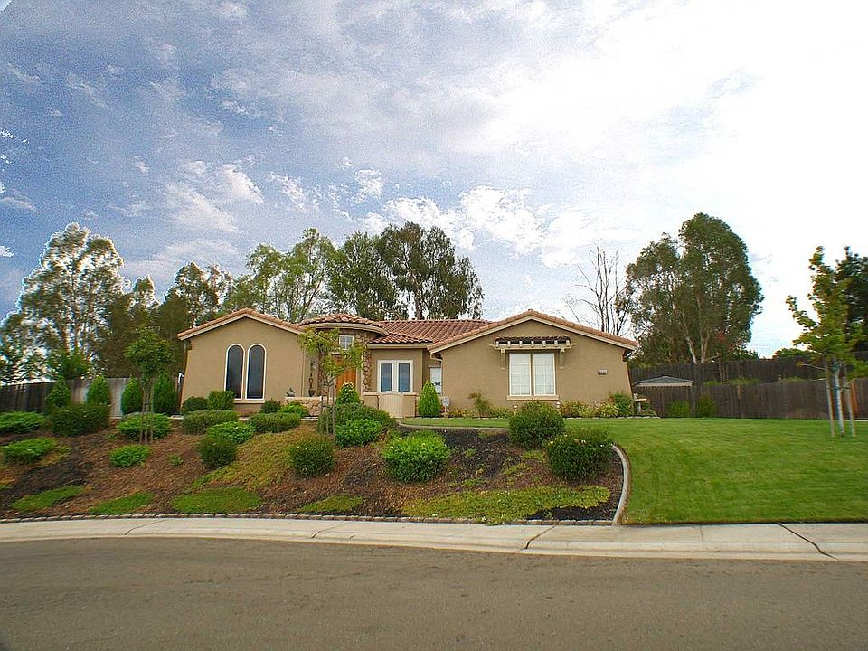 1st image of 2056 Bailey Cir
