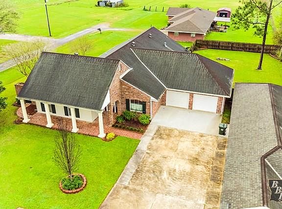 2nd image of 104 Aubin Ct