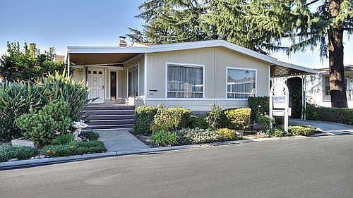 3rd image of 5680 Santa Teresa Blvd