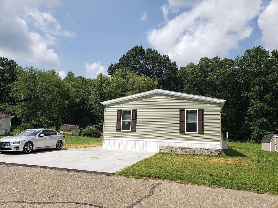 Exterior Image-0-Skyline Sugarcreek Sandy Valley Estates