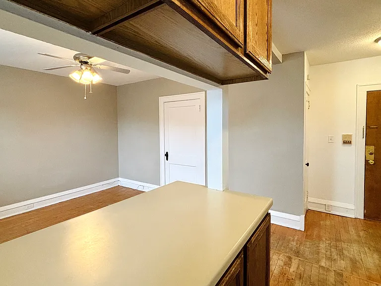 Stevens Square Apartments — Photo 70