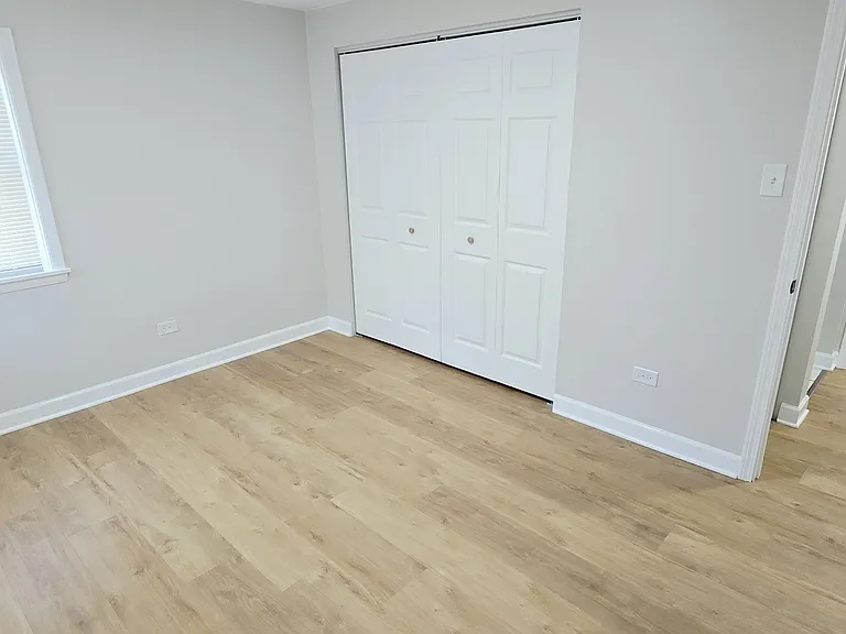 11013 S Lloyd Dr #6 — Photo 10