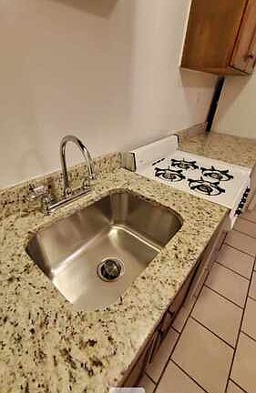 5th image of 317 S Oak Park Ave APT 308