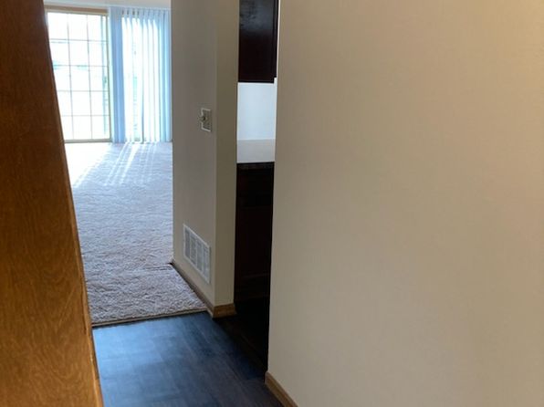 1353 Lane On The Lake