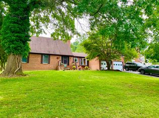 2 Wild Turkey Rd, Lexington, VA 24450