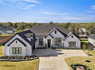 2977 Boxelder Dr, Bryan, TX 77807