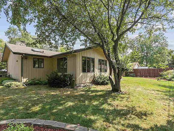Apple Tree and Landscaping!