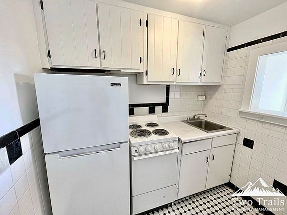 2nd image of 538 N Main St #324