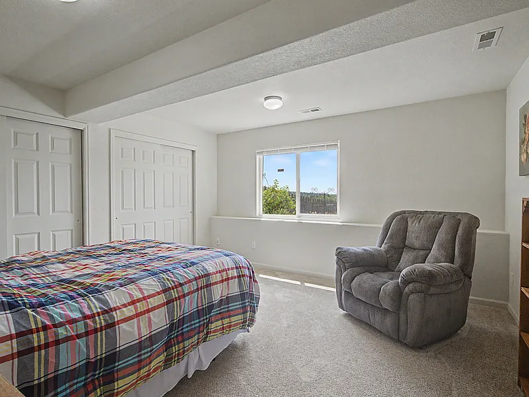 4617 Bridle Pass Dr — Photo 16