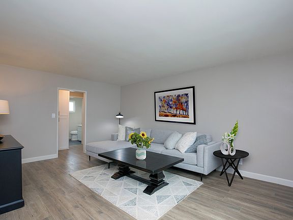 3rd image of 348 W Chevy Chase Dr APT 30