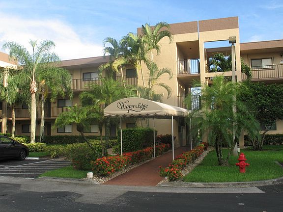 2nd image of 15324 Lakes Of Delray Blvd APT 307