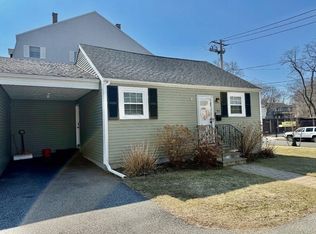 77 Dell Ave, Melrose, MA 02176