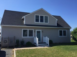 16 3rd St, Westport, MA 02790
