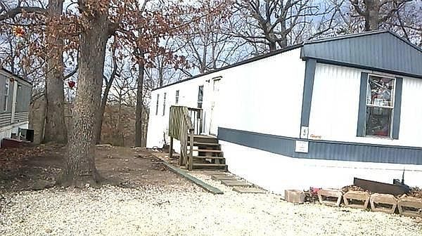 2nd image of 4 S Eagle Rd