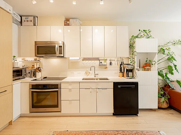 1621 Hamilton Ave #109 — Photo 11