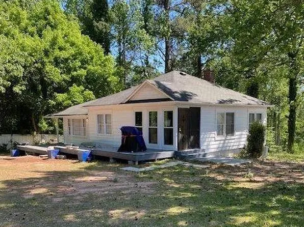 4682 Stonewall Tell Rd, College Park, GA 30349