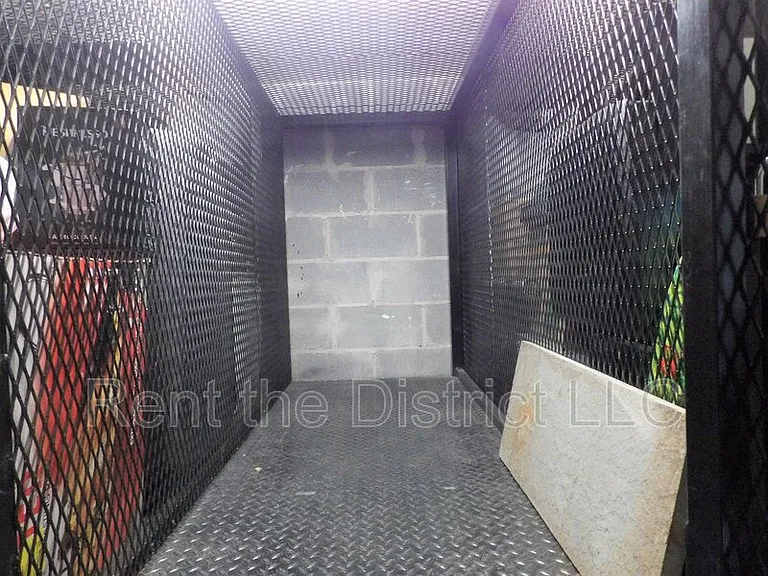 2926 Porter St NW #102 — Photo 18