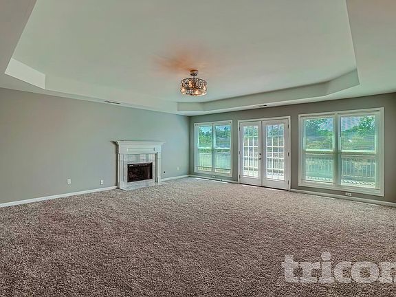 2nd image of 3016 Edgewater Pointe