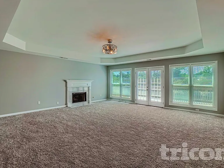 3016 Edgewater Pointe — Photo 2