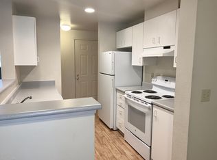 12229 NE 130th Way #G203, Kirkland, WA 98034