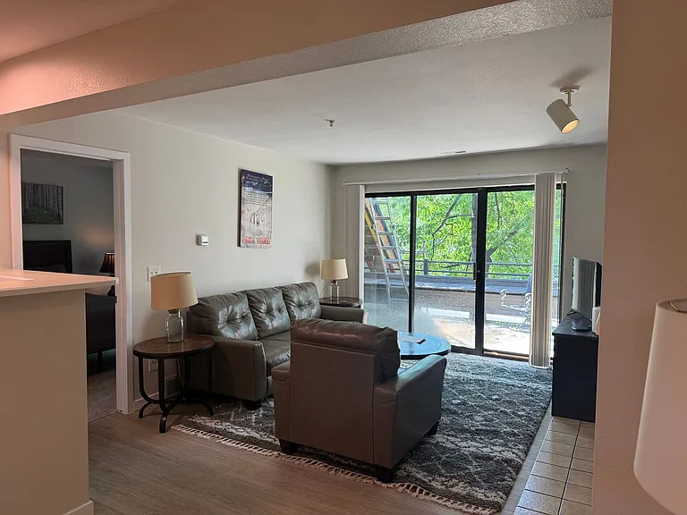 812 Walnut St #C — Photo 13